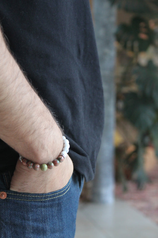 Bracelet en Howlite et jaspe unakite